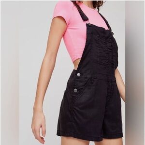 NWT Aritzia TNA Short Overalls Senryu Romper Shortalls Black Shorts Size XS NEW